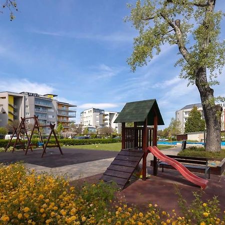 Appartamento Admiral Pearl Siófok Esterno foto